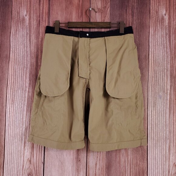 Duluth Trading Co Mens Size Large Dry on the Fly Cargo Shorts Belted Tan Nylon - Picture 3 of 11